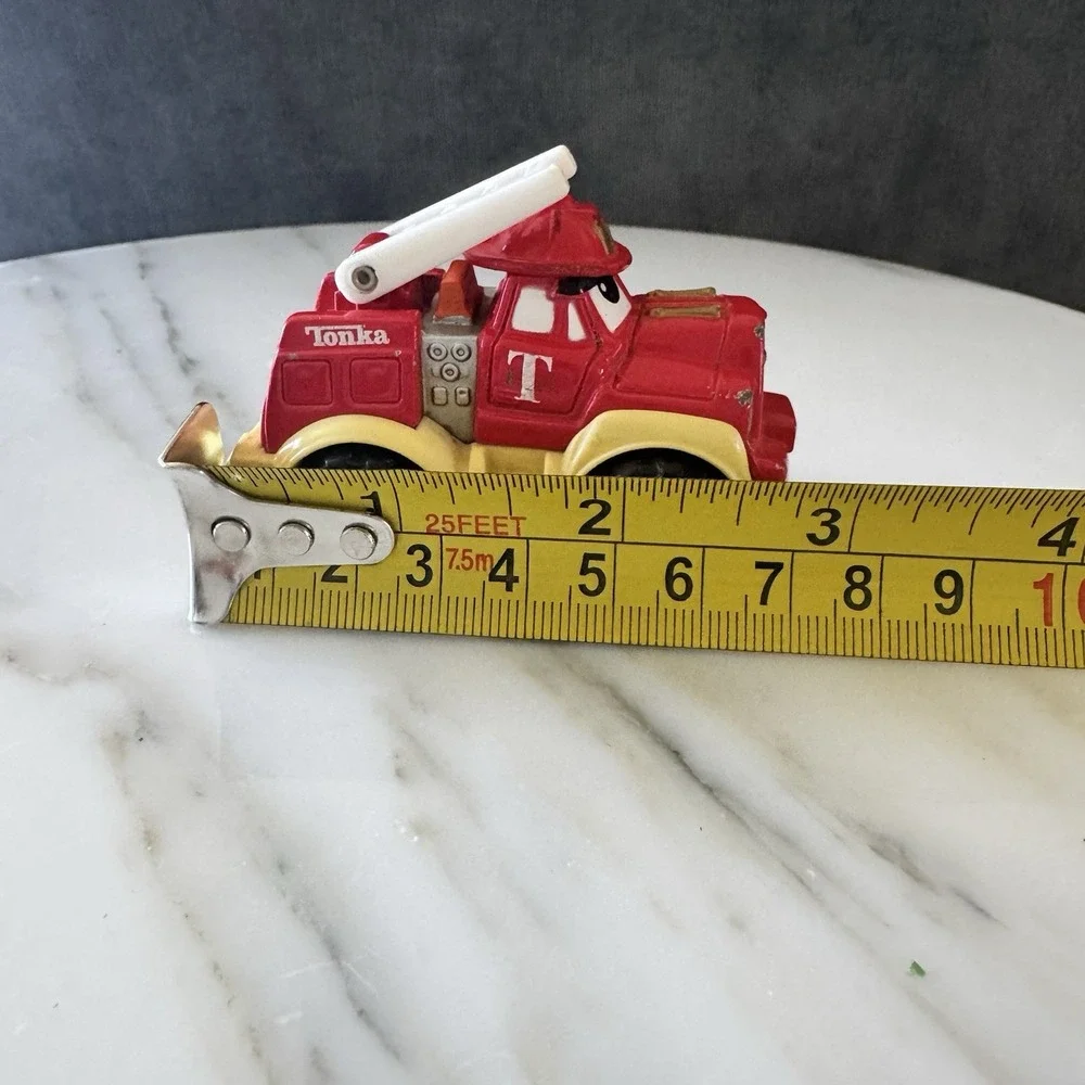 Tonka~Red & Yellow Fire Truck Toy Engine Chuck Car Die-Cast Vintage